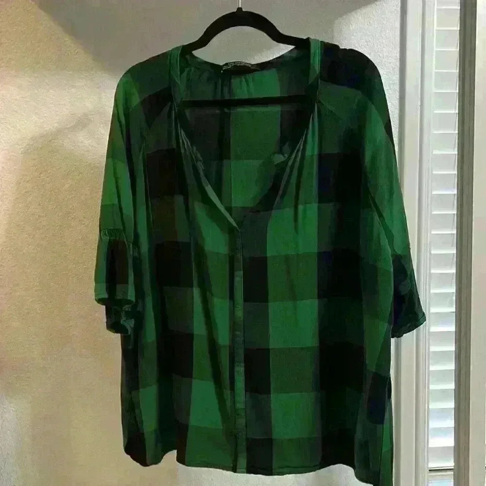Zara plaid top with frill sleeves